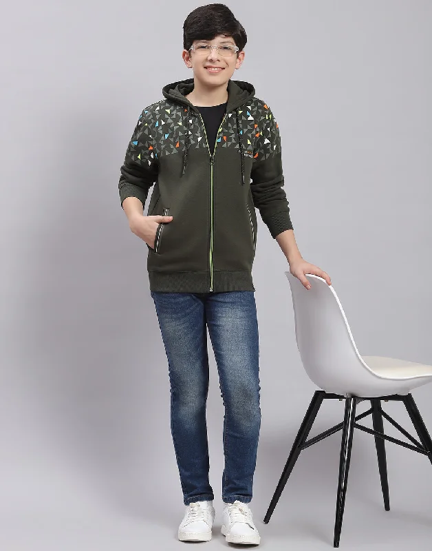 Boys Olive Printed Hooded Full Sleeve Sweatshirt Boys Olive Printed Hooded Full Sleeve Sweatshirt