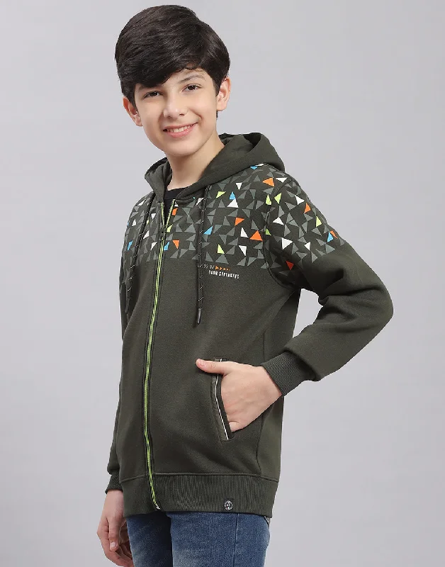 Boys Olive Printed Hooded Full Sleeve Sweatshirt Boys Olive Printed Hooded Full Sleeve Sweatshirt