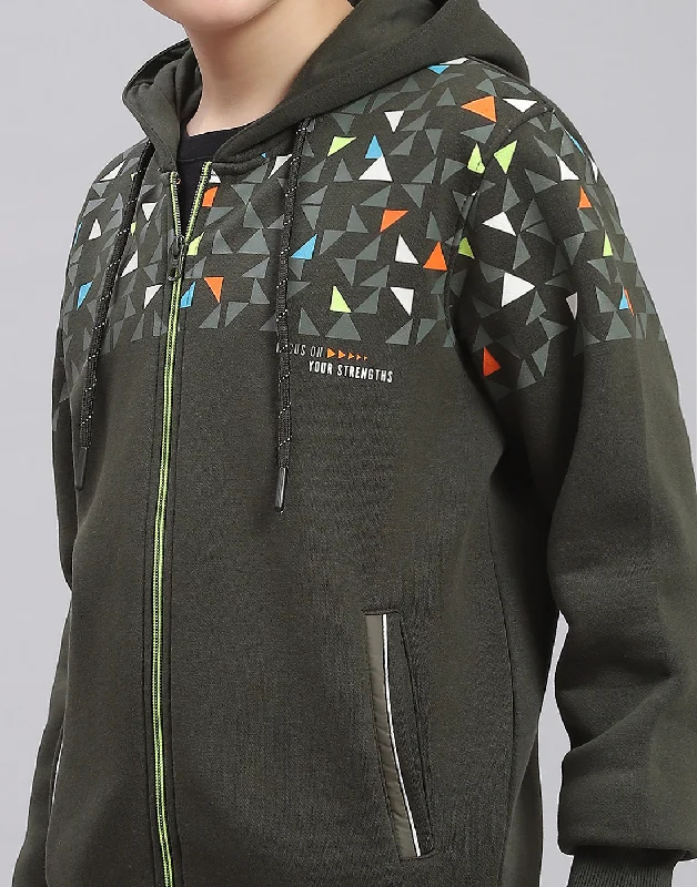 Boys Olive Printed Hooded Full Sleeve Sweatshirt Boys Olive Printed Hooded Full Sleeve Sweatshirt